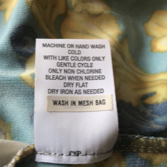 Roz & Ali Printed Maxi Dress with attached gold chain belt Sz 4 - Picture 15 of 15